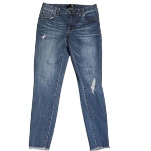 1822 Denim Lightly Distressed Ankle Jeans